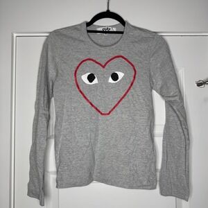 Play Comme Des Garcons Womens Long Sleeve Heart Graphic T Shirt Gray Size XS